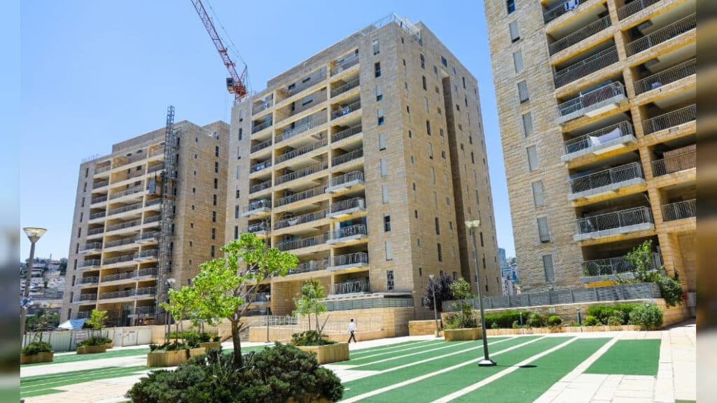 דירת יוקרה בירושלים יכולה להיות שלכם – הגרלת החלומות של עם פרס בונוס של 12,000 דולר