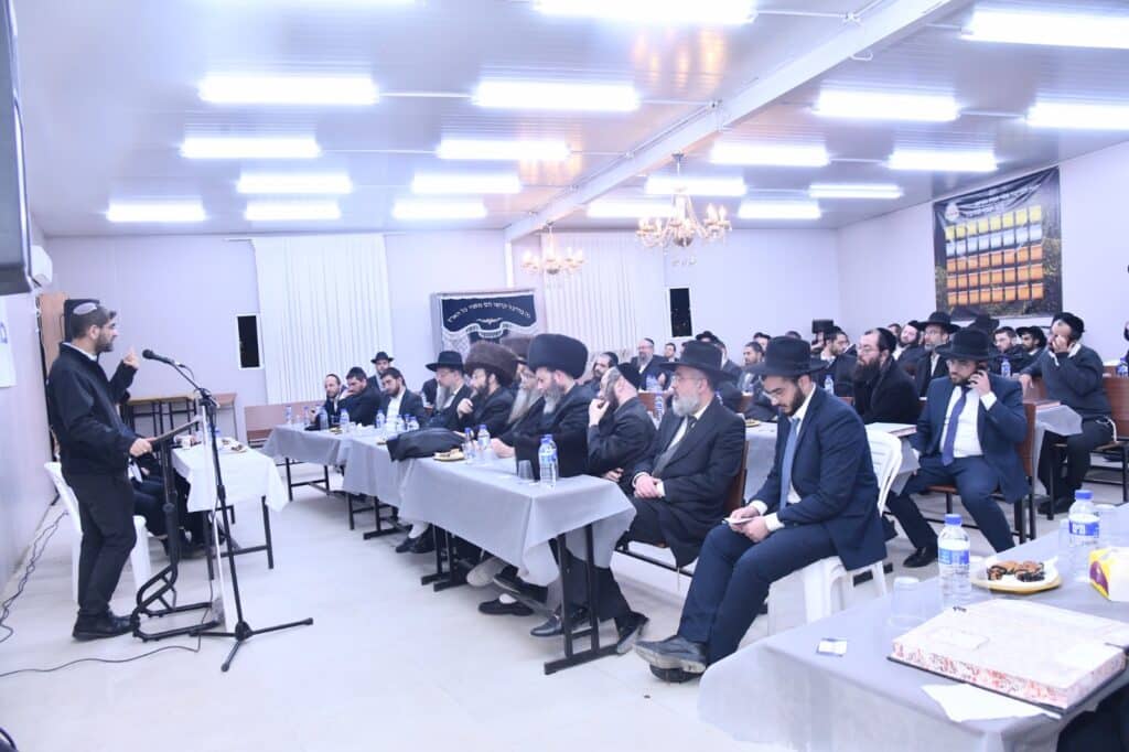 הרב שמעון רגובי: "יש מענה הלכתי לכל נושא בתחום הרפואה"