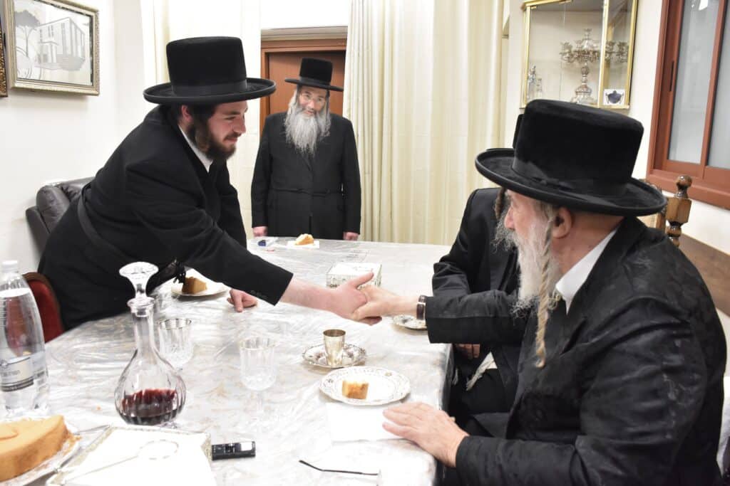 לקראת נישואי בנו: האדמו"רים מפיטסבורג ואשלג נועדו