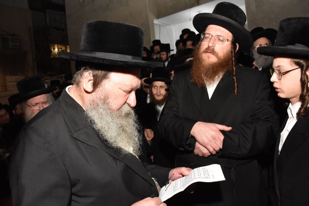 הקריעה וההספדים: הלוויית הרבנית גשטטנר אלמנת ה"להורות נתן"