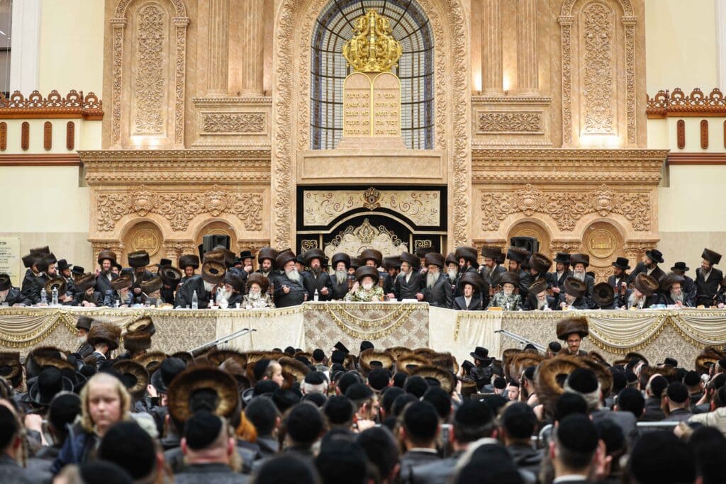 מהחופה ועד למצווה טאנץ: שמחת נישואי נכדת האדמו"ר מויז'ניץ