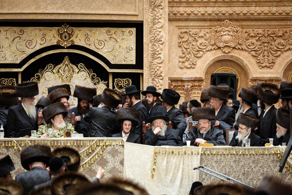 מהחופה ועד למצווה טאנץ: שמחת נישואי נכדת האדמו"ר מויז'ניץ