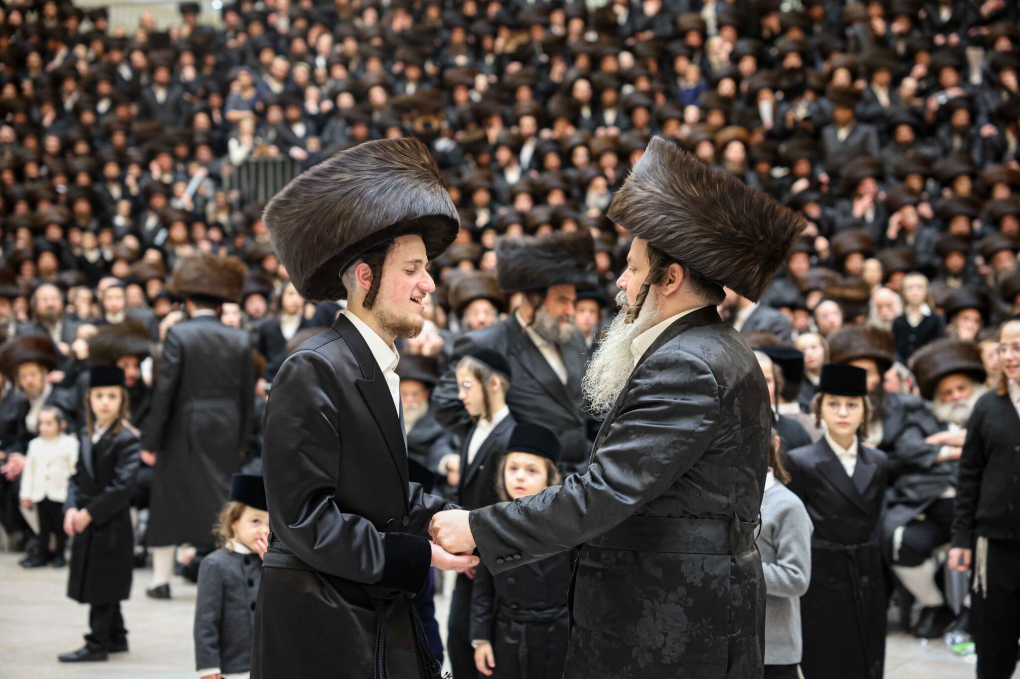 מהחופה ועד למצווה טאנץ: שמחת נישואי נכדת האדמו"ר מויז'ניץ