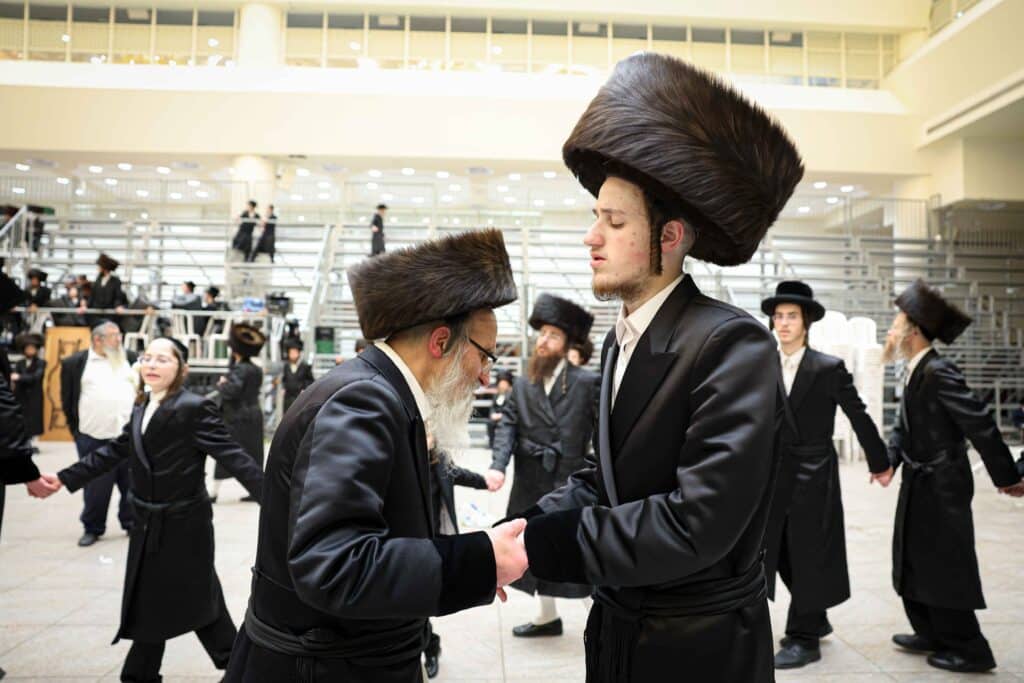 מהחופה ועד למצווה טאנץ: שמחת נישואי נכדת האדמו"ר מויז'ניץ