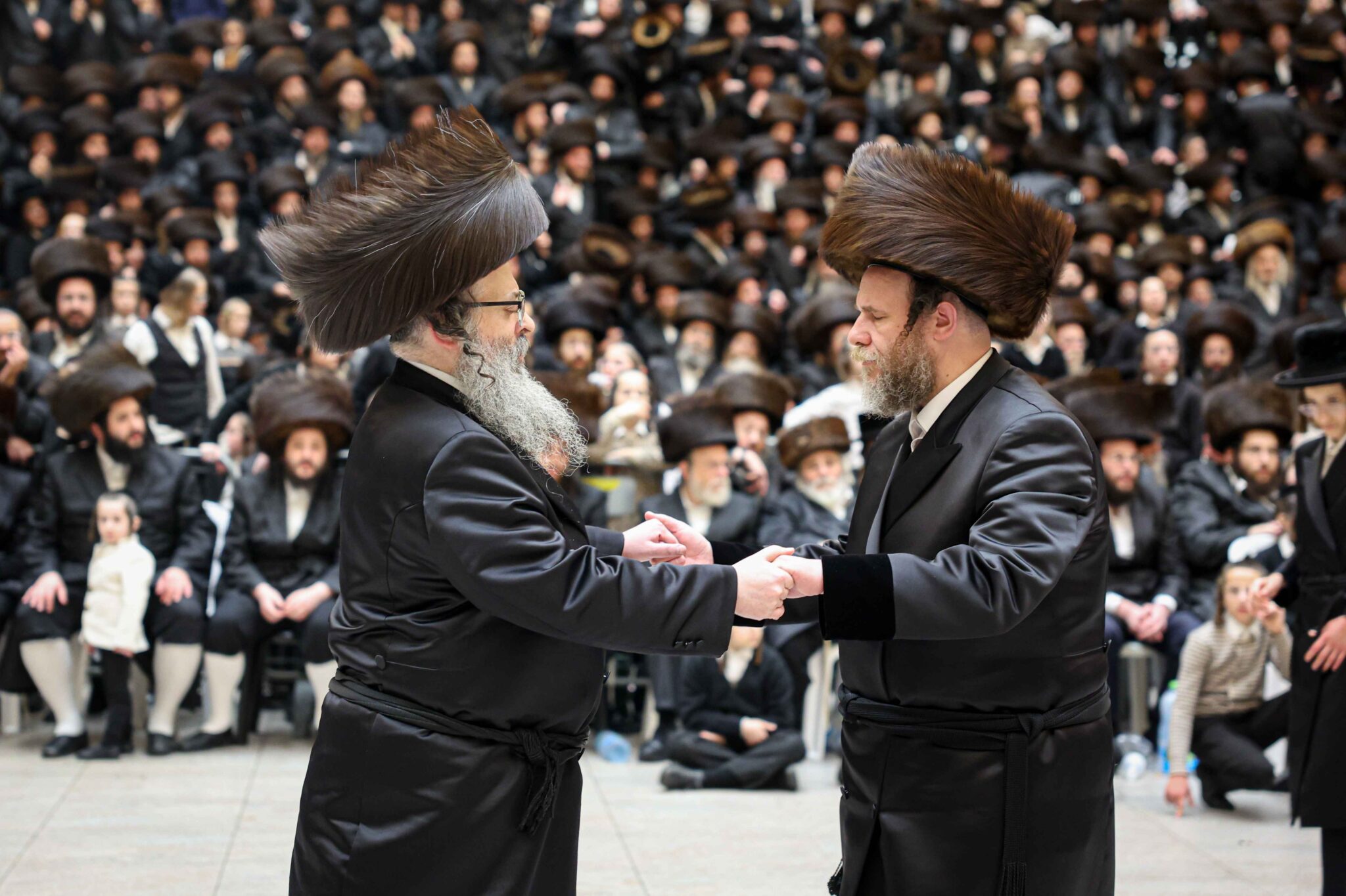 מהחופה ועד למצווה טאנץ: שמחת נישואי נכדת האדמו"ר מויז'ניץ