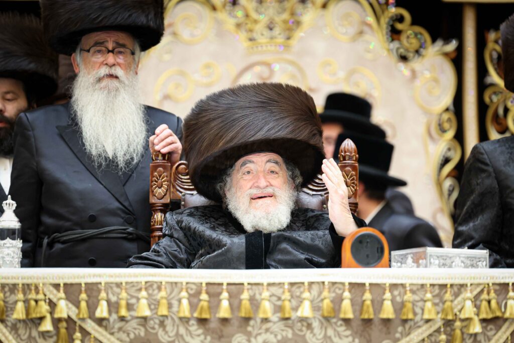 חסידים ואנשי מעשה: האנשים החזקים בחצרות האדמו"רים