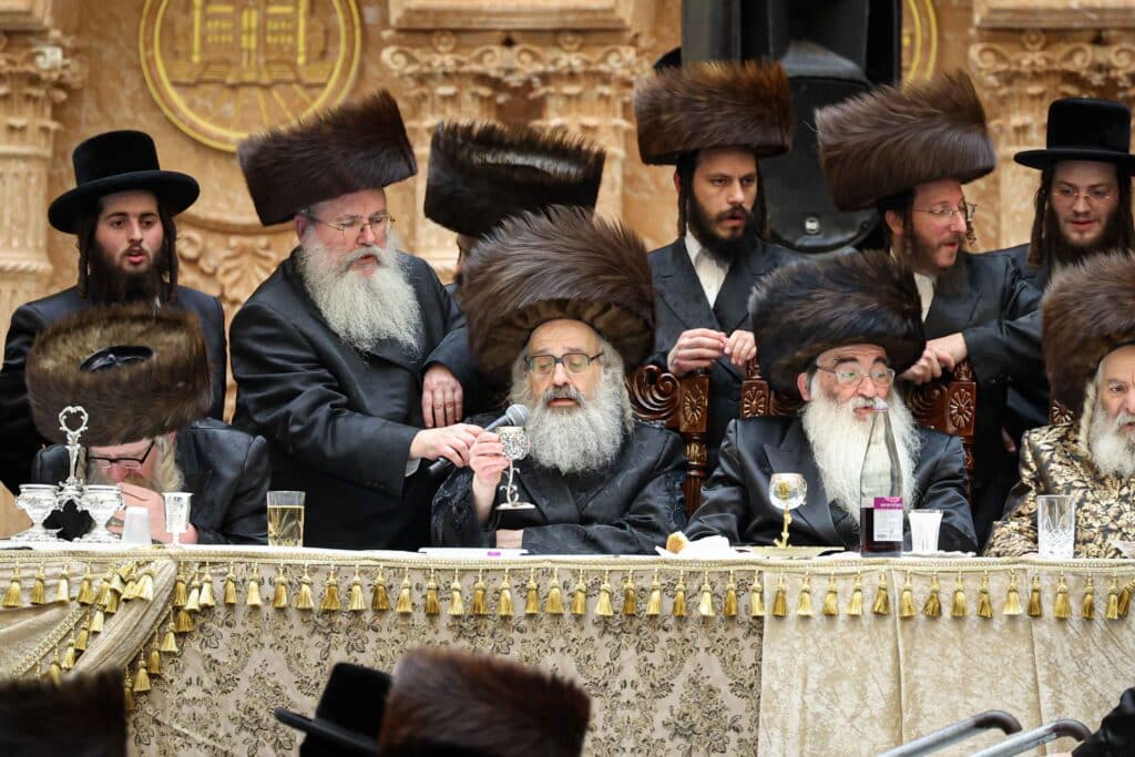 מהחופה ועד למצווה טאנץ: שמחת נישואי נכדת האדמו"ר מויז'ניץ