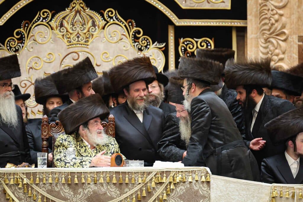 מהחופה ועד למצווה טאנץ: שמחת נישואי נכדת האדמו"ר מויז'ניץ