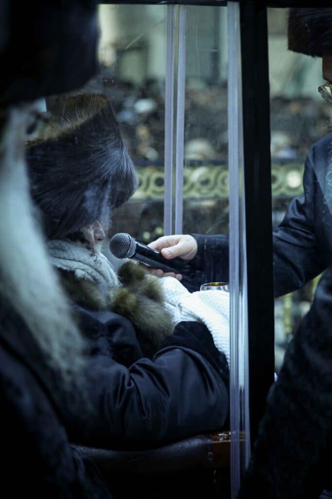 מהחופה ועד למצווה טאנץ: שמחת נישואי נכדת האדמו"ר מויז'ניץ