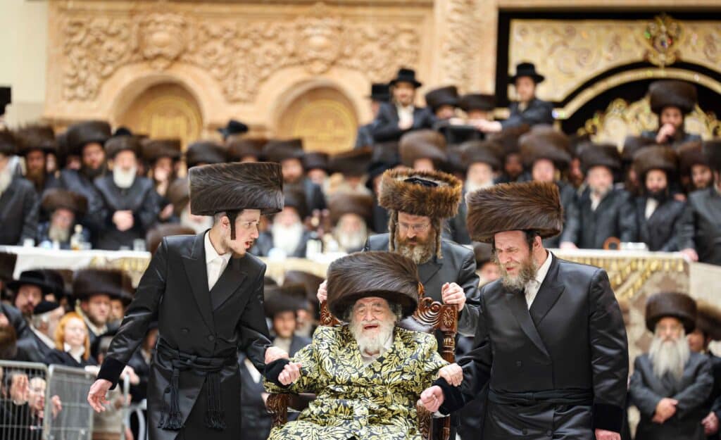 מהחופה ועד למצווה טאנץ: שמחת נישואי נכדת האדמו"ר מויז'ניץ