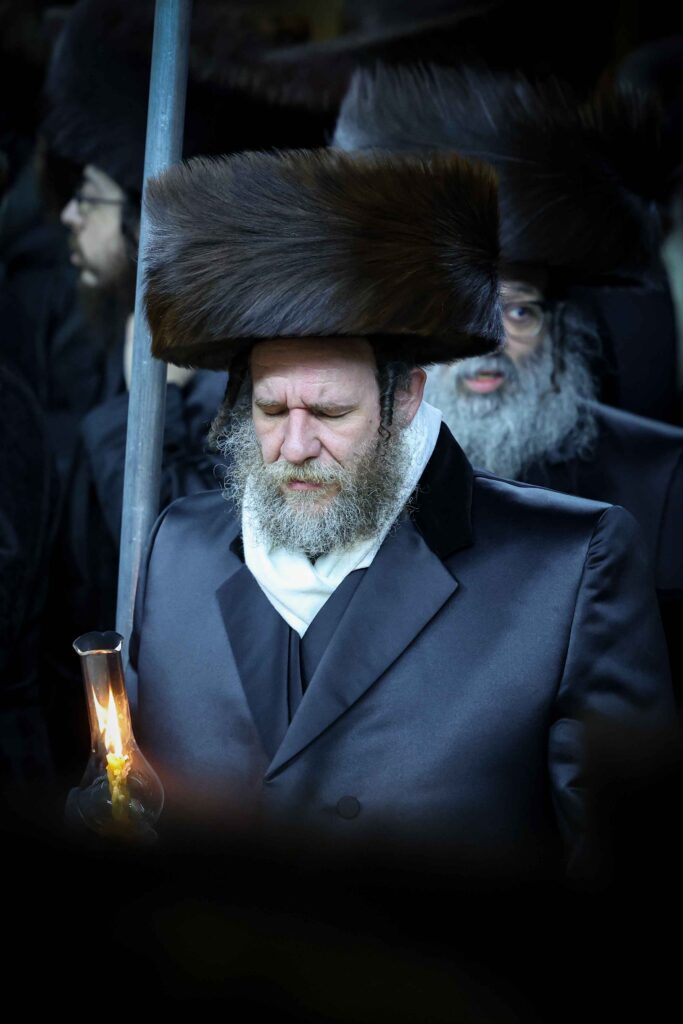 מהחופה ועד למצווה טאנץ: שמחת נישואי נכדת האדמו"ר מויז'ניץ