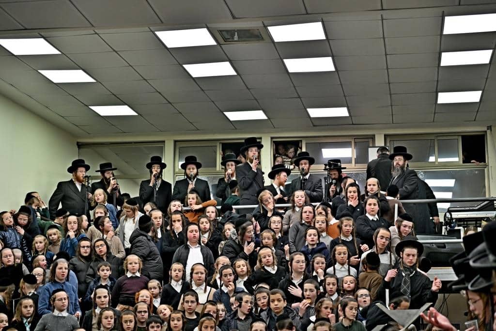 בנדבורנא ירושלים פדו את החמור בטיש ט"ו בשבט