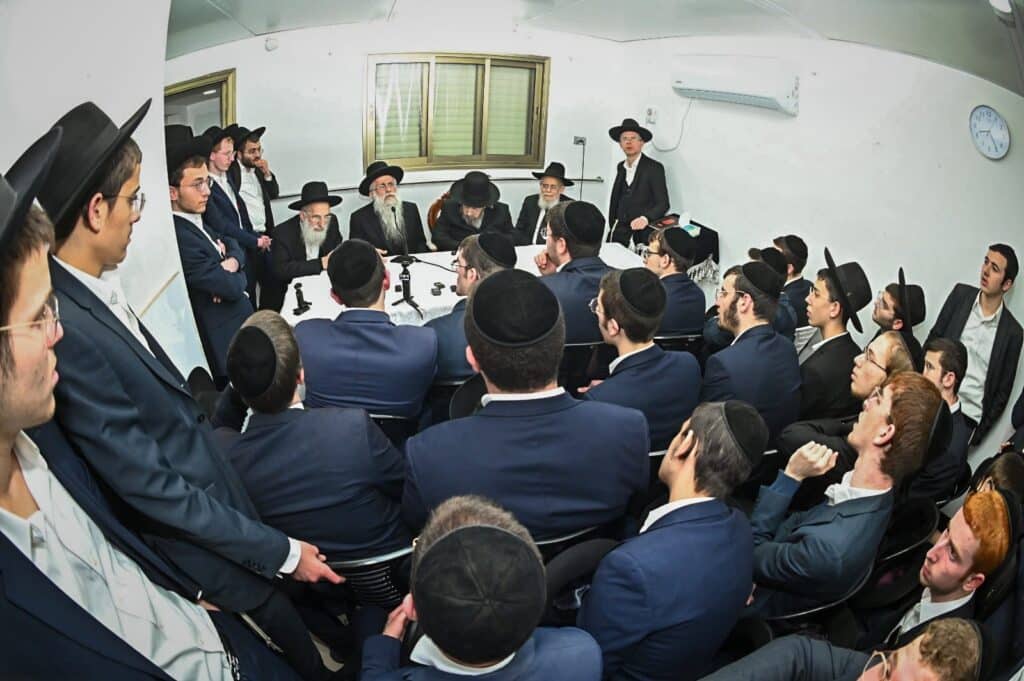 מרן הגר"ד לנדו מחריף את המאבק: "לא יהיה שום ויתור"