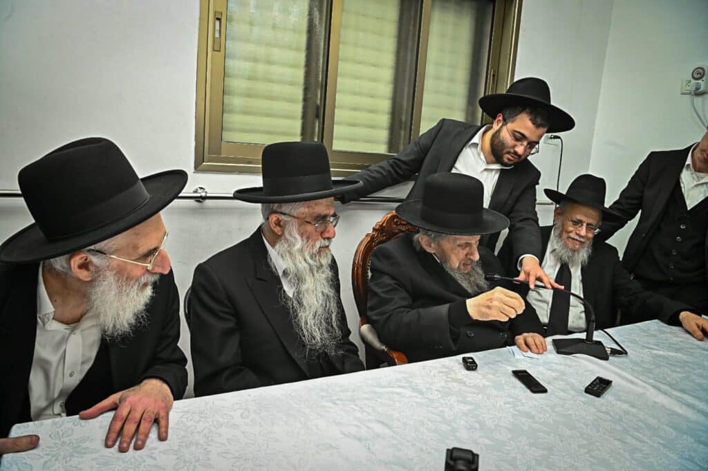 מרן הגר"ד לנדו מחריף את המאבק: "לא יהיה שום ויתור"