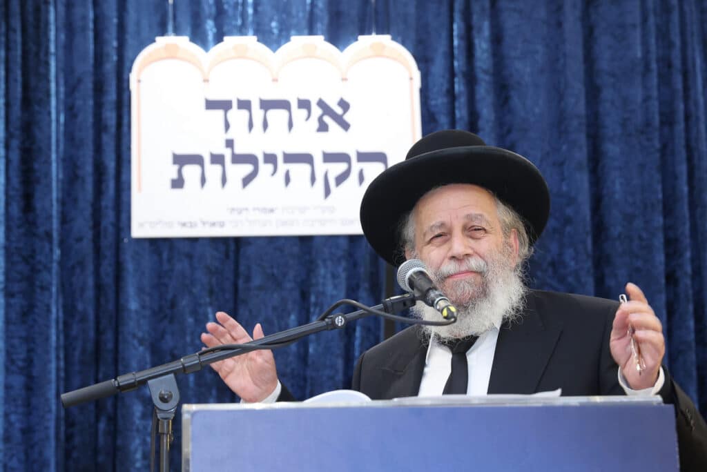 "זו הדרך לנצח את המלחמה": כ-800 בחורים כתבו חבורות בעיון "זו הדרך לנצח את המלחמה": כ-800 בחורים כתבו חבורות בעיון