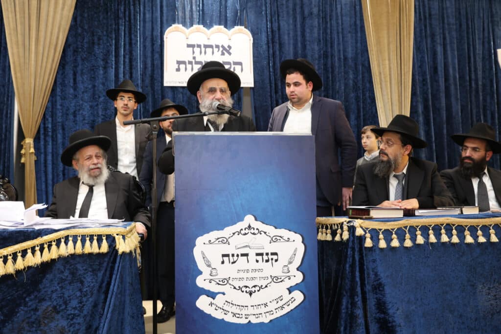 "זו הדרך לנצח את המלחמה": כ-800 בחורים כתבו חבורות בעיון "זו הדרך לנצח את המלחמה": כ-800 בחורים כתבו חבורות בעיון