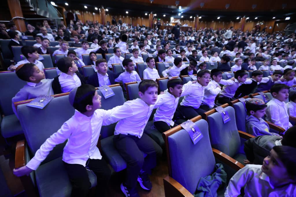 גלריה: בת"ת שארית ישראל ציינו את סיום מבצע תפילה במעמד מיוחד