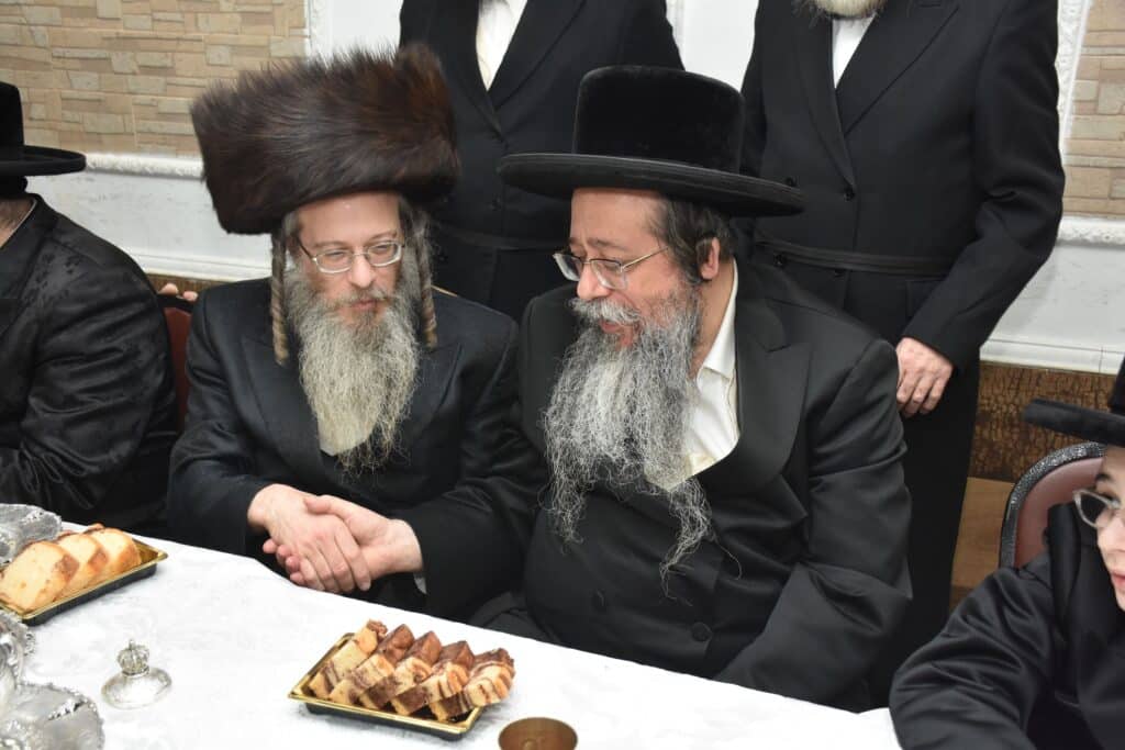 גלריה: שמחת בר המצווה לבן אדמו"ר מנדבורנה אראד מב"ב