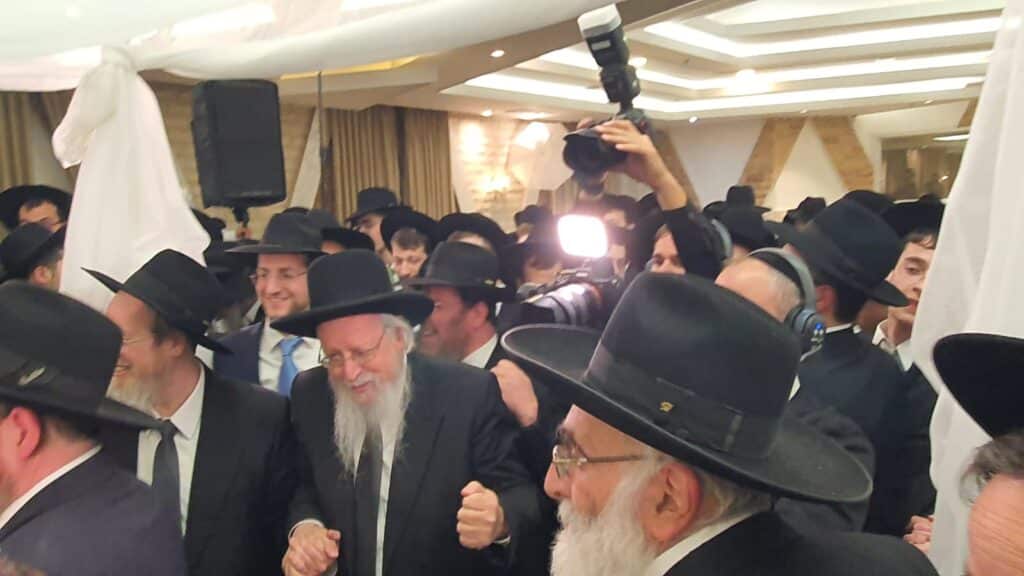 חתונת גדולי ישראל: נכד חבר המועצת עם נכדת הגאב"ד