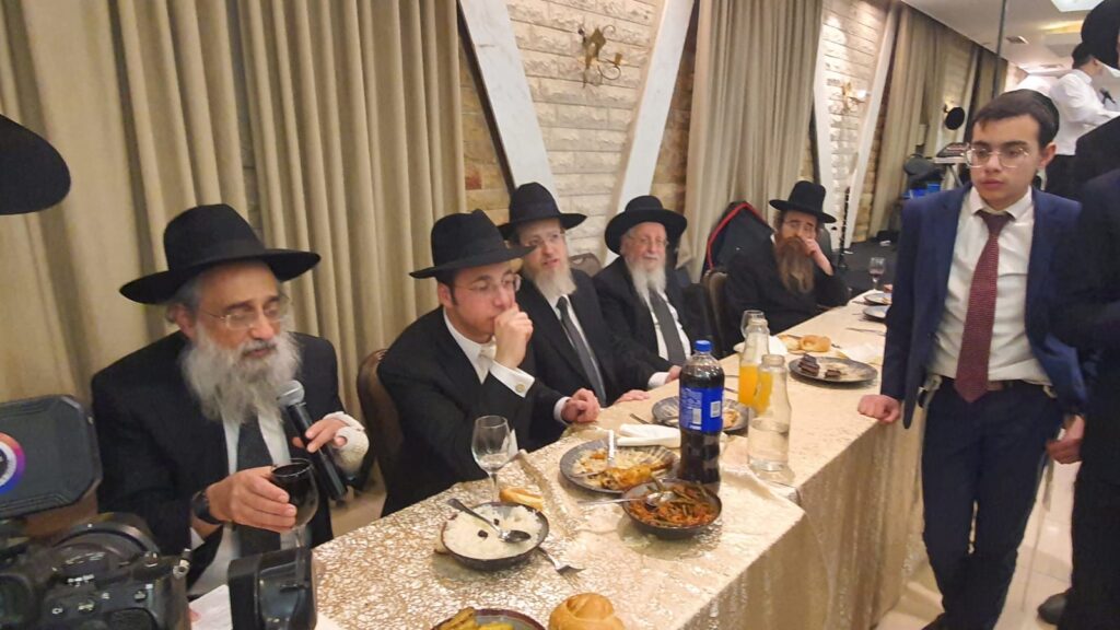 חתונת גדולי ישראל: נכד חבר המועצת עם נכדת הגאב"ד