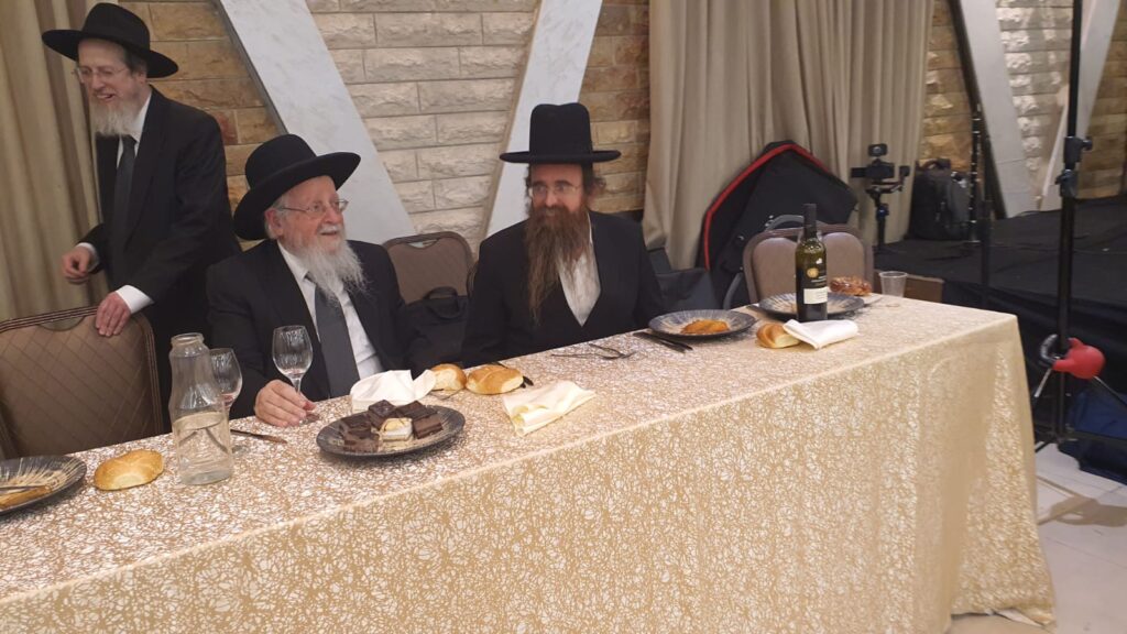 חתונת גדולי ישראל: נכד חבר המועצת עם נכדת הגאב"ד