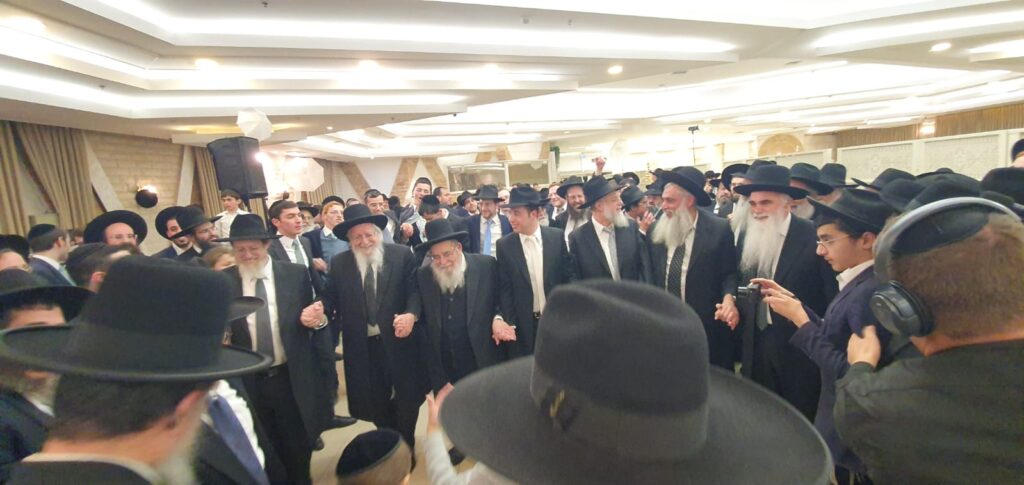 חתונת גדולי ישראל: נכד חבר המועצת עם נכדת הגאב"ד