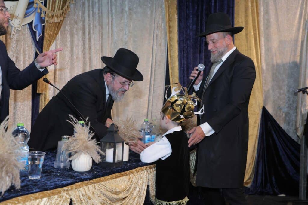 במעמד הראשל"צ: ב'תפארת התלמוד' חגגו מסיבת חומש