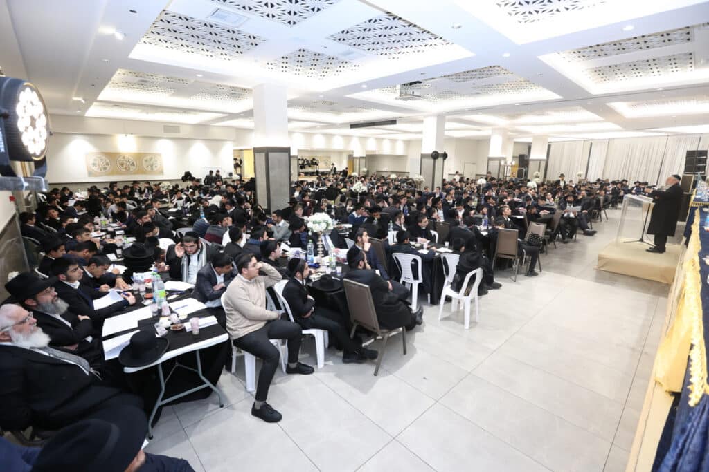 "זו הדרך לנצח את המלחמה": כ-800 בחורים כתבו חבורות בעיון