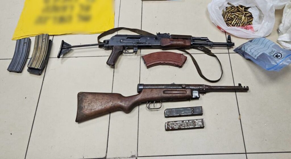 אחרי שגנב טנק: זה האמל"ח שאותר בבית פעיל המחאה המוכר