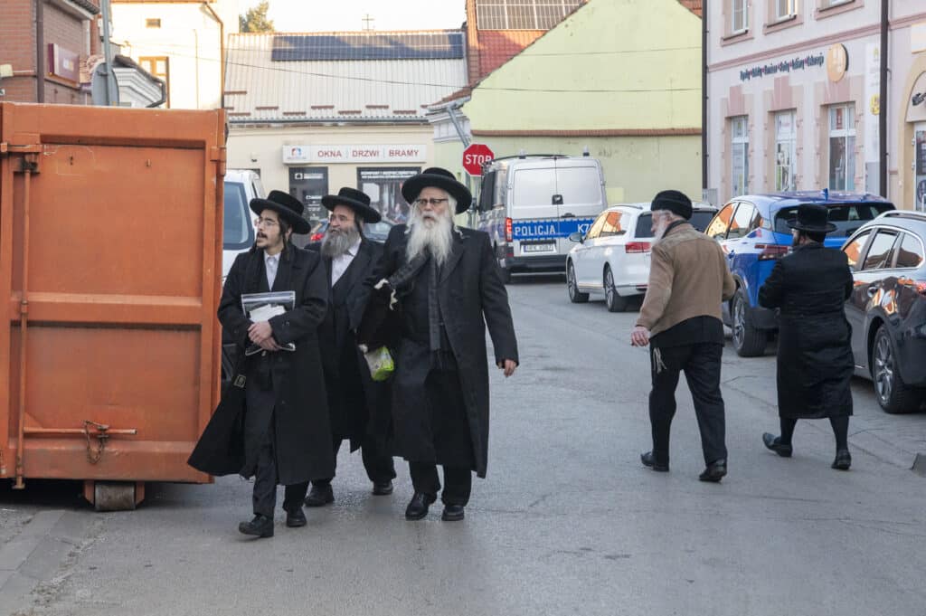 "אדרבה תן בליבנו" רבבות בהילולת ר' אלימלך מליז'נסק זיע"א
