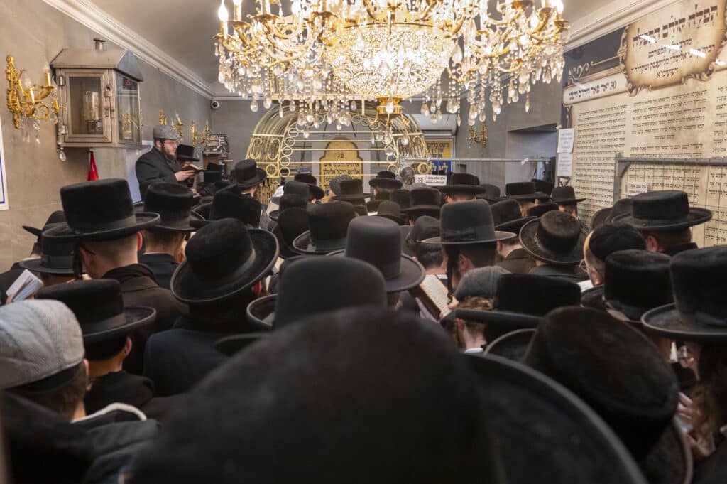 "אדרבה תן בליבנו" רבבות בהילולת ר' אלימלך מליז'נסק זיע"א