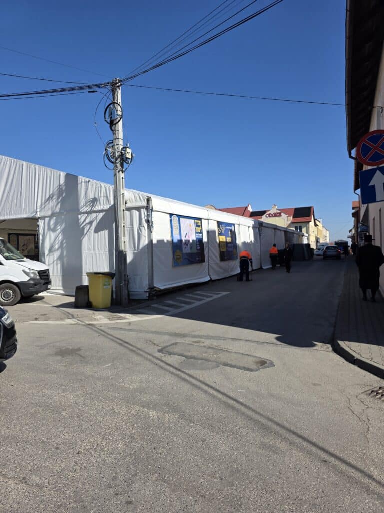 "אדרבה תן בליבנו" רבבות בהילולת ר' אלימלך מליז'נסק זיע"א