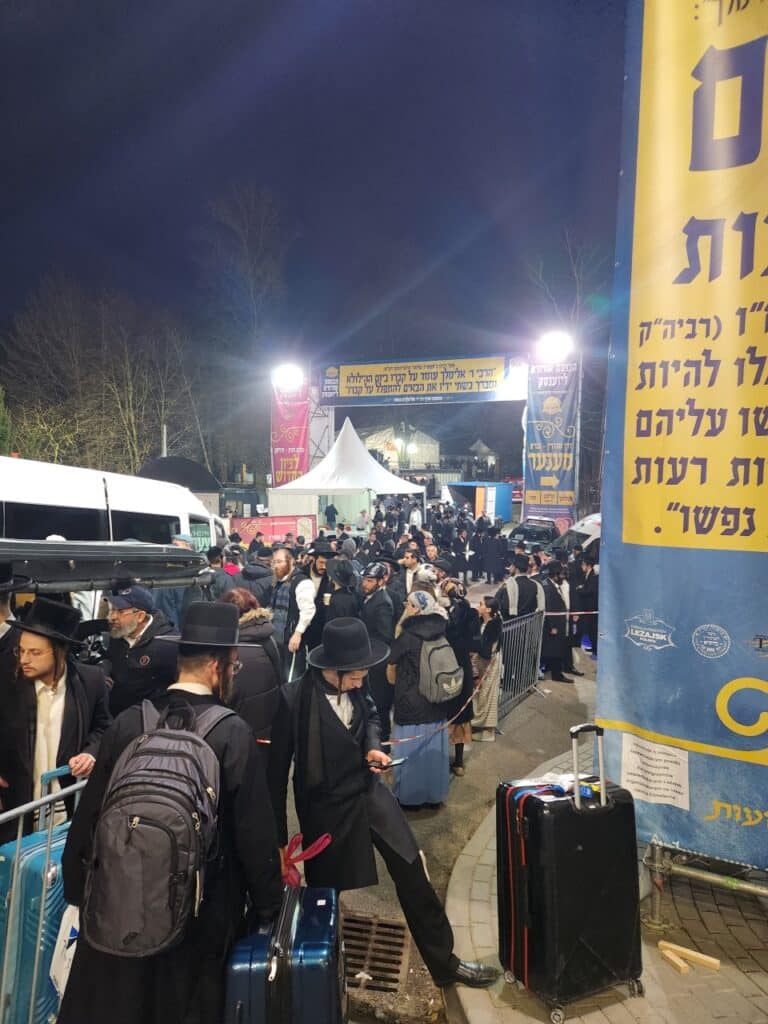 "אדרבה תן בליבנו" רבבות בהילולת ר' אלימלך מליז'נסק זיע"א