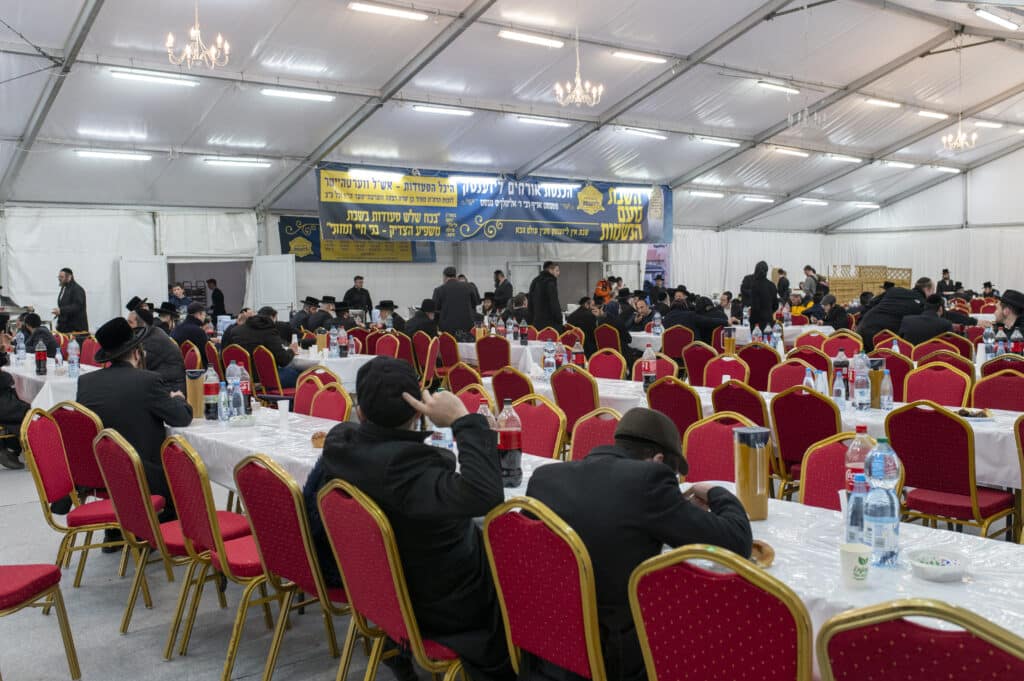 "אדרבה תן בליבנו" רבבות בהילולת ר' אלימלך מליז'נסק זיע"א