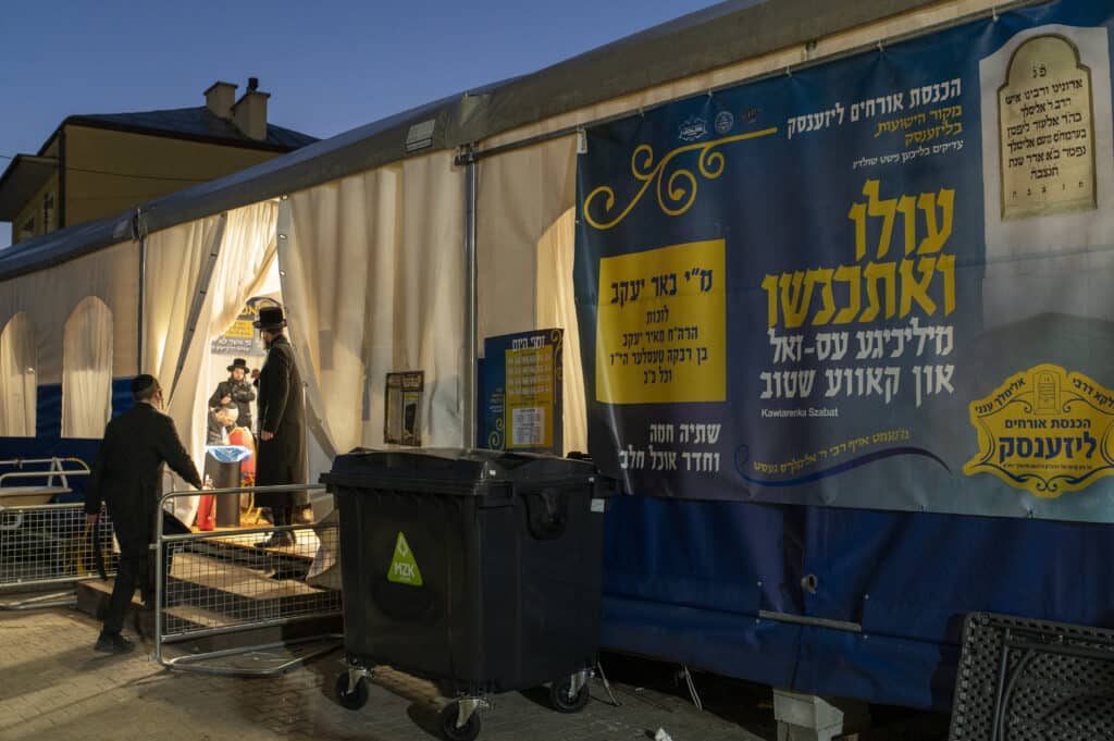 "אדרבה תן בליבנו" רבבות בהילולת ר' אלימלך מליז'נסק זיע"א