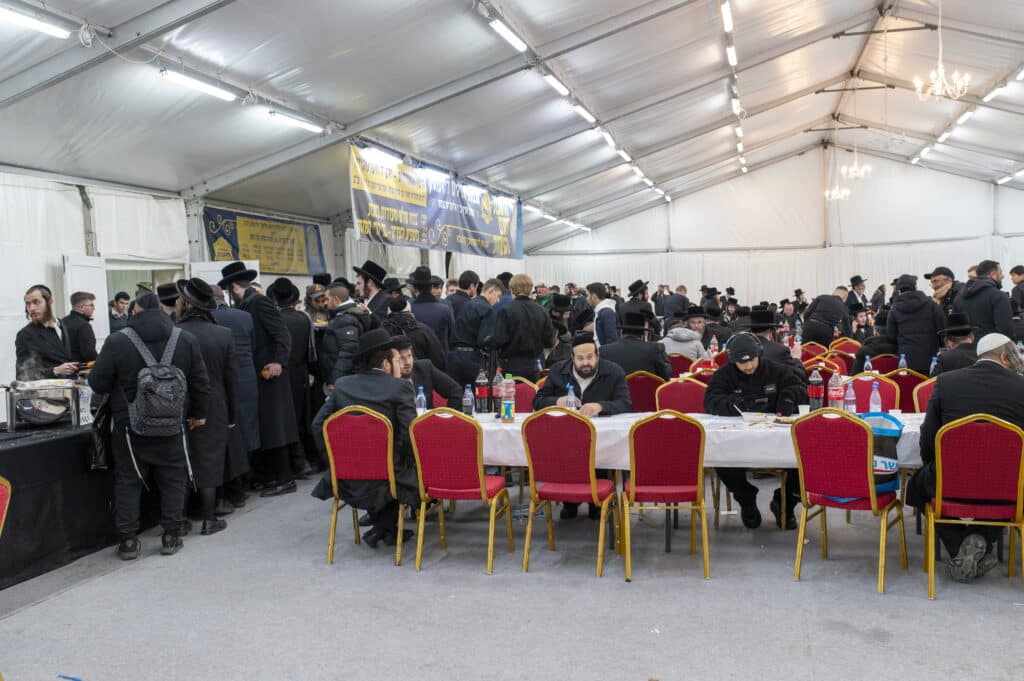 "אדרבה תן בליבנו" רבבות בהילולת ר' אלימלך מליז'נסק זיע"א