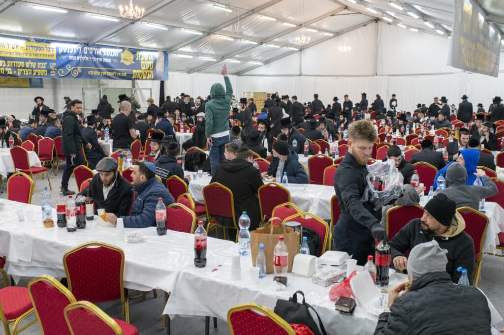 "אדרבה תן בליבנו" רבבות בהילולת ר' אלימלך מליז'נסק זיע"א