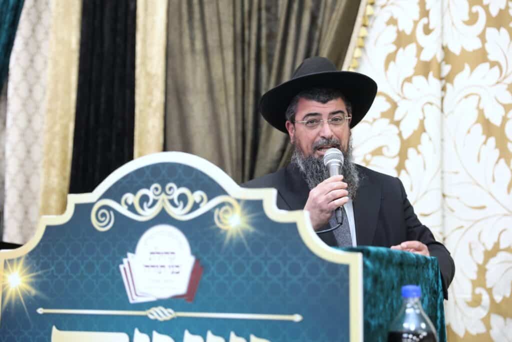 בבית שמש הכתירו רב לקהילת בני התורה התימנית ברמה ד'