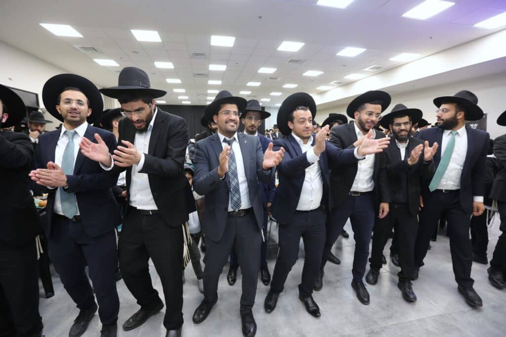 בבית שמש הכתירו רב לקהילת בני התורה התימנית ברמה ד'