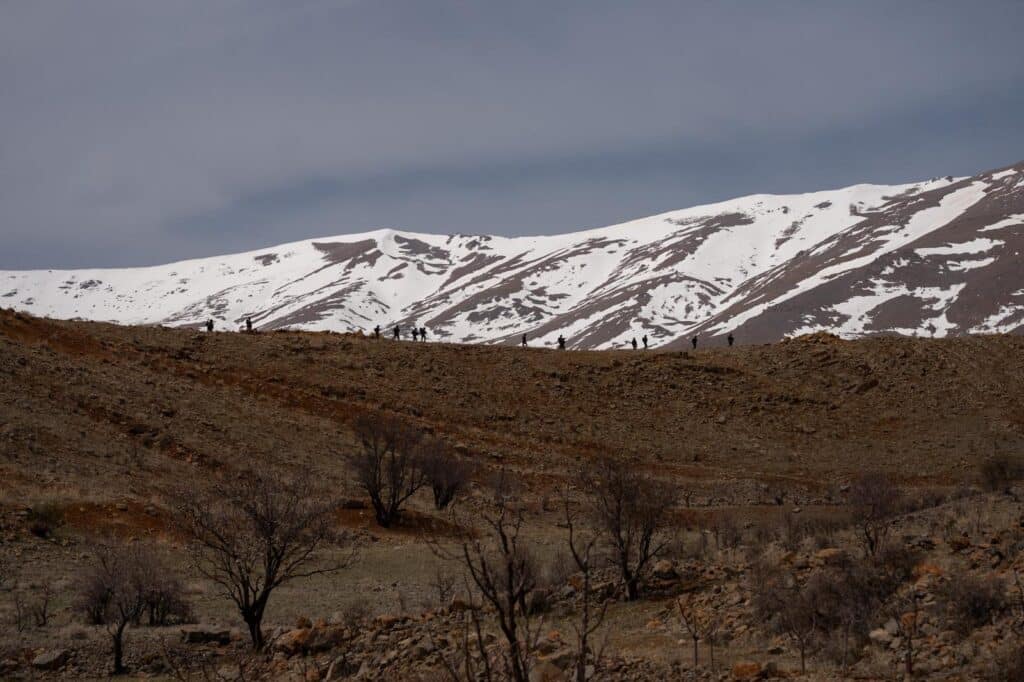 צפו בתיעוד: צה"ל פשט על מוצבי צבא סוריה בכתר החרמון