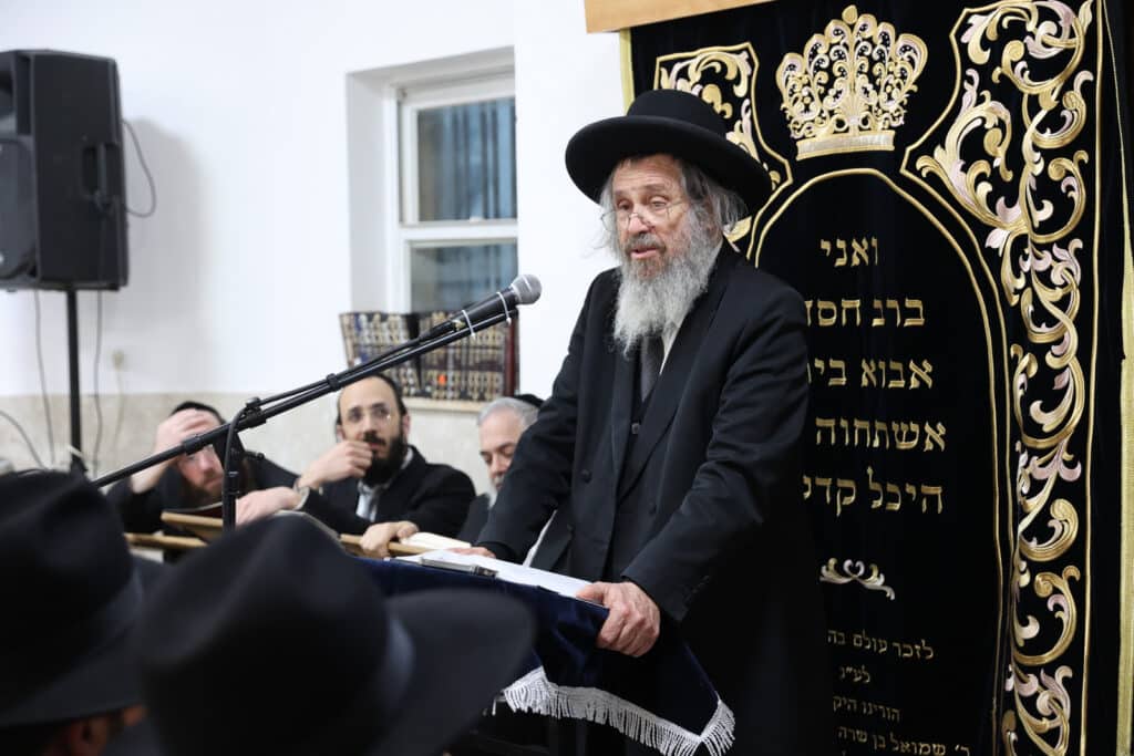 חבר המועצת: "בן תורה שרוצה אהבת תורה, צריך להרגיש כי הם חיינו" חבר המועצת: "בן תורה שרוצה אהבת תורה, צריך להרגיש כי הם חיינו"