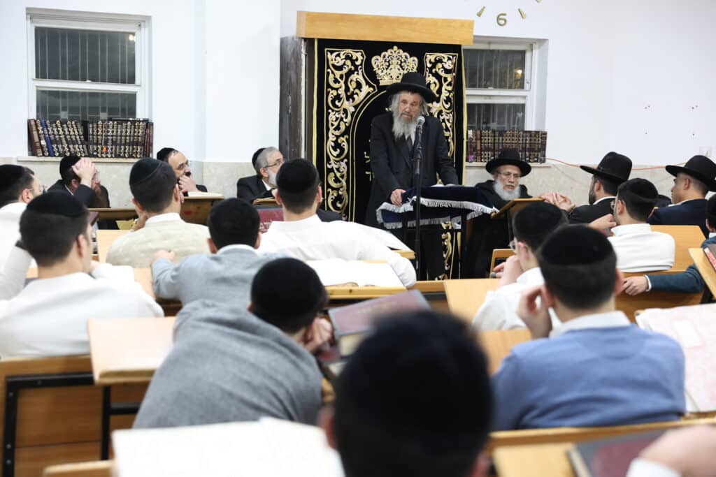 חבר המועצת: "בן תורה שרוצה אהבת תורה, צריך להרגיש כי הם חיינו" חבר המועצת: "בן תורה שרוצה אהבת תורה, צריך להרגיש כי הם חיינו"