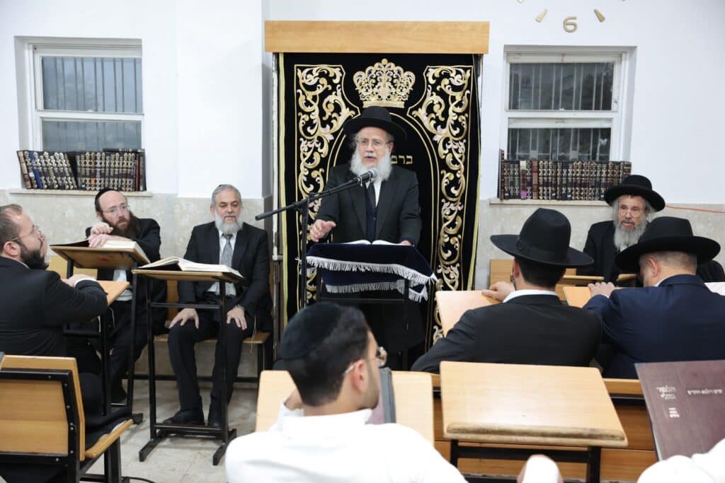 חבר המועצת: "בן תורה שרוצה אהבת תורה, צריך להרגיש כי הם חיינו" חבר המועצת: "בן תורה שרוצה אהבת תורה, צריך להרגיש כי הם חיינו"