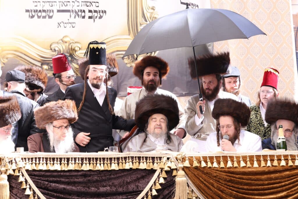 גלריה: אלפים במשתה היין של זקן רבני ברסלב הגרי"מ שכטר