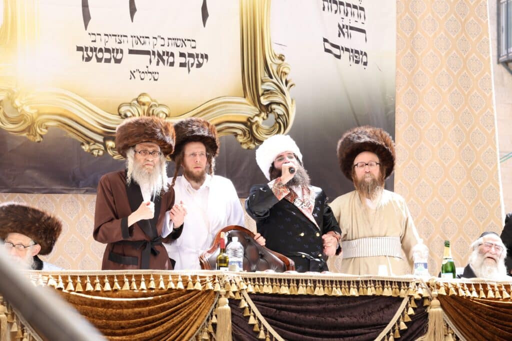 גלריה: אלפים במשתה היין של זקן רבני ברסלב הגרי"מ שכטר