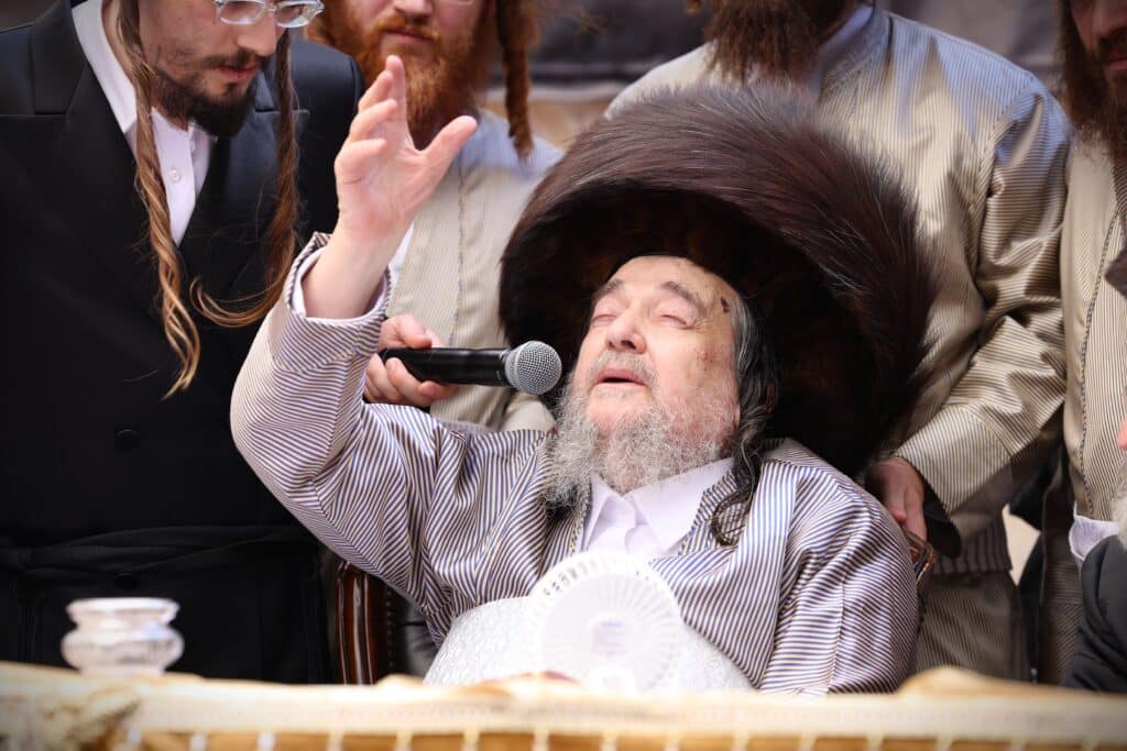 גלריה: אלפים במשתה היין של זקן רבני ברסלב הגרי"מ שכטר