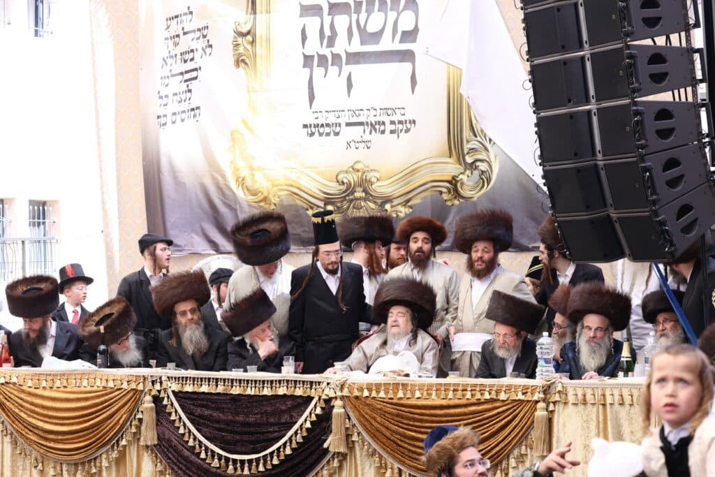 גלריה: אלפים במשתה היין של זקן רבני ברסלב הגרי"מ שכטר