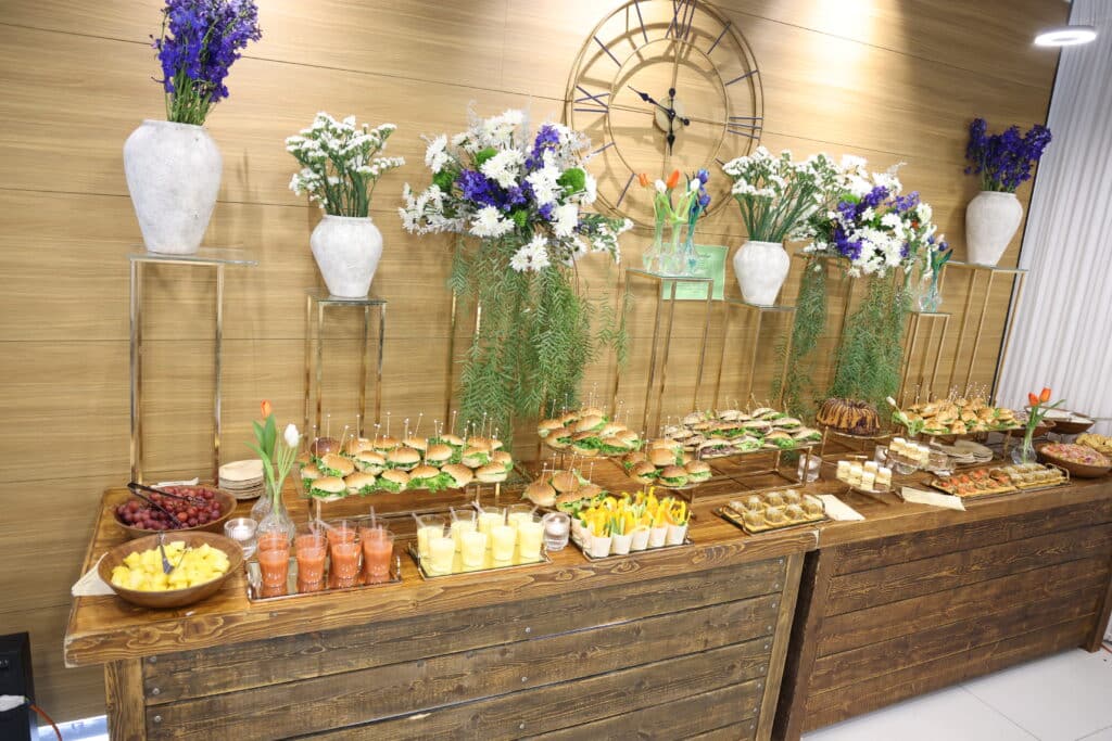 עורכי הדין אהרן פינק ואברהם זינגר חנכו את המשרדים החדשים בירושלים