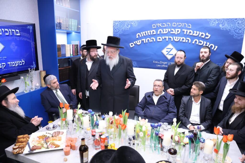 עורכי הדין אהרן פינק ואברהם זינגר חנכו את המשרדים החדשים בירושלים