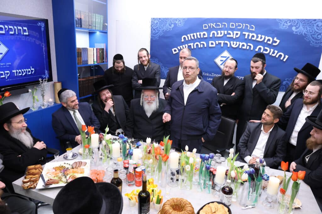 עורכי הדין אהרן פינק ואברהם זינגר חנכו את המשרדים החדשים בירושלים